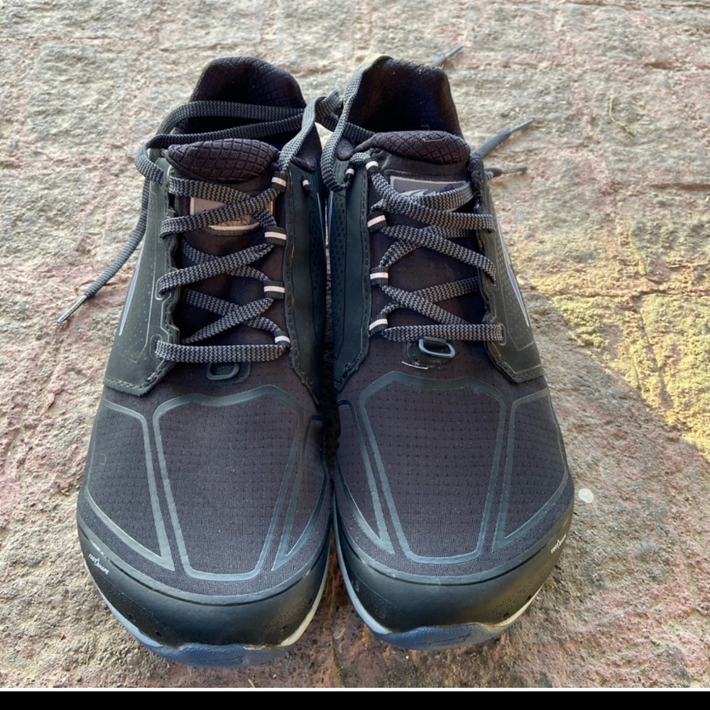 Altra Superior